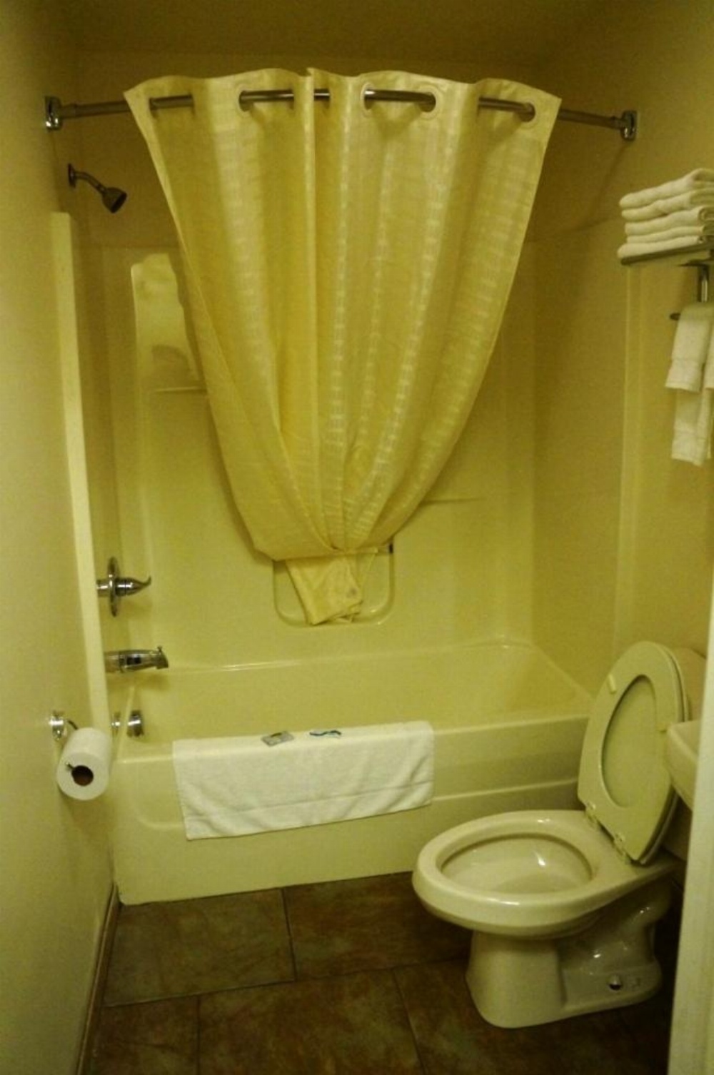 Waterford Inn Image 7